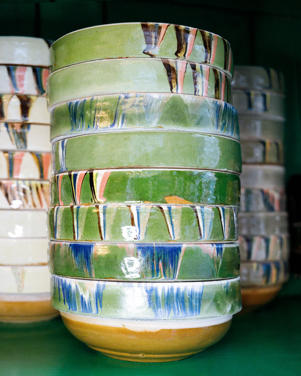 Hand-Painted Marbled Earthenware Bowls | Green