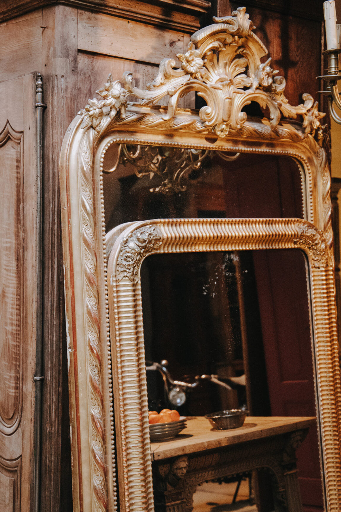 Everyone Is Buying Mirrors — But Why?