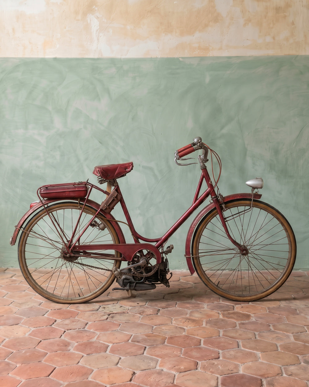 1940s French Vintage Mobylette by Favor, type Mosquito, 38 cc